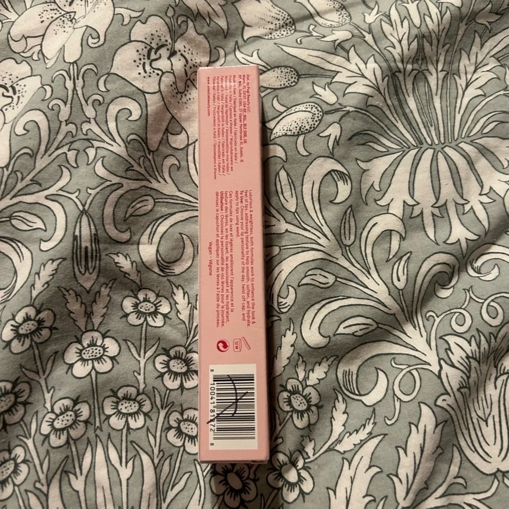 O/S Lip Snatcher Hydrating Lipstick and Lip Gloss Duo